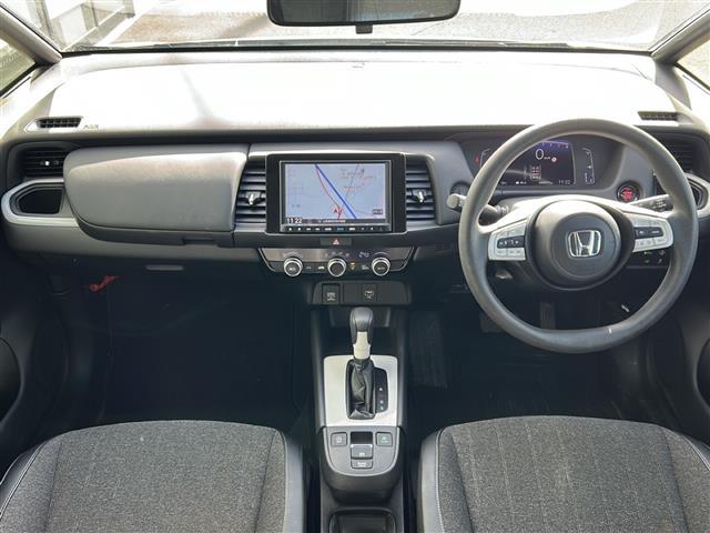 フィット ホーム　禁煙車／ホンダセンシング／純正ナビ／寒冷地仕様／コーナーセンサー／バックカメラ☆ＬＥＤオートライト／オートマチックハイビーム／ハーフレザーシート／前後ドライブレコーダー／ステアリングスイッチ／ＥＴＣ（42枚目）