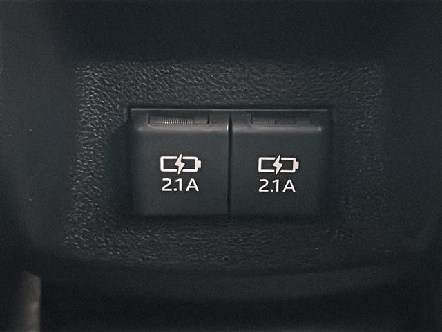 ライズ Ｚ　４ＷＤ／純正ディーラーＯＰナビ／ＡＭ／ＦＭ／フルセグ／ＢＴ／全方位カメラ／バックカメラ／ステアリングスイッチ／クルーズコントロール追従有／ワイパーデアイザー／ターボ／レーンキープアシスト／ＥＴＣ２．０（11枚目）