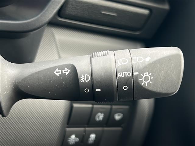 ライズ Ｚ　４ＷＤ／純正ディーラーＯＰナビ／ＡＭ／ＦＭ／フルセグ／ＢＴ／全方位カメラ／バックカメラ／ステアリングスイッチ／クルーズコントロール追従有／ワイパーデアイザー／ターボ／レーンキープアシスト／ＥＴＣ２．０（18枚目）