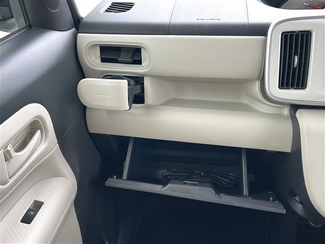 ムーヴキャンバス Ｘリミテッド　ＳＡＩＩ　スマートアシスト／両側Ｐスラ／純正ナビ／コーナーセンサー／横滑り防止装置／バックカメラ／オートライト／ステアリングスイッチ／純正フロアマット／電動格納ミラー／スマートキー×２／エンジンスタ（20枚目）