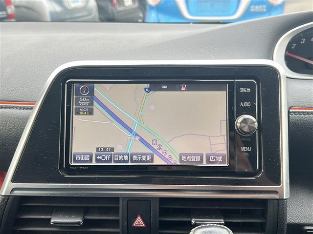 シエンタ Ｇ　セーフティーセンス／両側Ｐスラ／純正ナビ／レーンキープアシスト／横滑り防止装置／フリップダウンモニター／バックカメラ／ステアリングスイッチ／ビルトインＥＴＣ／社外ＡＷ／スペアキー／エンジンスターター（3枚目）