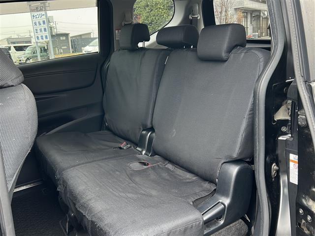 シエンタ Ｇ　セーフティーセンス／両側Ｐスラ／純正ナビ／レーンキープアシスト／横滑り防止装置／フリップダウンモニター／バックカメラ／ステアリングスイッチ／ビルトインＥＴＣ／社外ＡＷ／スペアキー／エンジンスターター（25枚目）