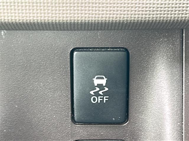 パッソ X 社外ナビ/バックカメラ/社外AW/純正フロアマット/電動格納ミラー/リモコンキー/ドアバイザー/光軸調整/保証書(7枚目)