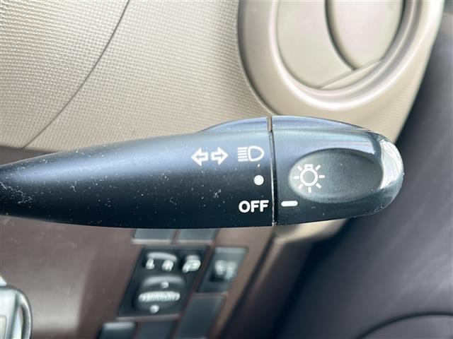 パッソ X 社外ナビ/バックカメラ/社外AW/純正フロアマット/電動格納ミラー/リモコンキー/ドアバイザー/光軸調整/保証書(22枚目)