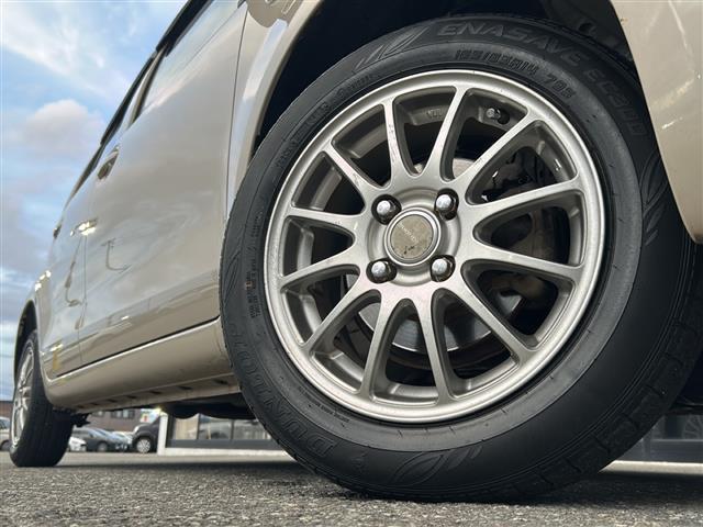 パッソ X 社外ナビ/バックカメラ/社外AW/純正フロアマット/電動格納ミラー/リモコンキー/ドアバイザー/光軸調整/保証書(40枚目)