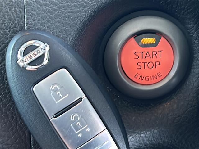 キューブ コダワリセレクション 禁煙車/アイドリングストップ/社外SDナビ/AM/FM/TV/CD/DVD/SD/IPOD/純正フロアマット/レザーシート/オートライト/電動格納ミラー/フォグランプ(16枚目)