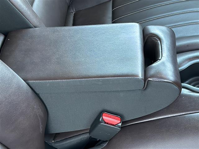 キューブ コダワリセレクション 禁煙車/アイドリングストップ/社外SDナビ/AM/FM/TV/CD/DVD/SD/IPOD/純正フロアマット/レザーシート/オートライト/電動格納ミラー/フォグランプ(22枚目)