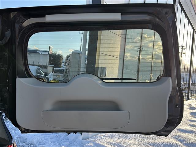 キューブ コダワリセレクション 禁煙車/アイドリングストップ/社外SDナビ/AM/FM/TV/CD/DVD/SD/IPOD/純正フロアマット/レザーシート/オートライト/電動格納ミラー/フォグランプ(29枚目)