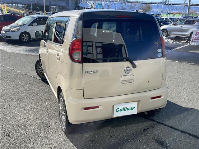 モコ Ｓ　純正メモリナビ／電動格納ミラー／社外ＡＷ／純正フロアマット／ドアバイザー／スペアキー×１（3枚目）