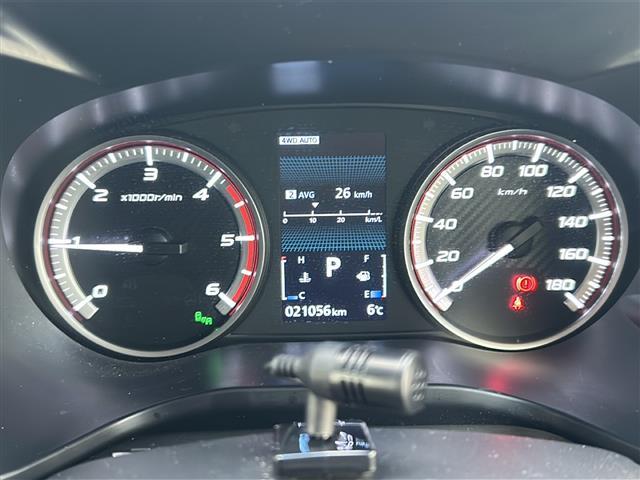 デリカD:5 P 禁煙車/衝突軽減/BSM/全方位/前後ドラレコ/クルコン/ALPINEナビ/テレキャン/ALPINEフリップダウンモニター/両側パワスラ/電動サイドステップ/パワーバックドア/スマートキー×2/ETC(9枚目)