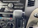 E オーディオ/シートヒーター/フロアマット/両側スライドドア/イージークローザー/ドアバイザー/電動格納ミラー/光軸調整/サマータイヤ車載(10枚目)