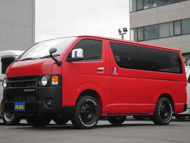 ロングスーパーGL 丸目フェイスチェンジ 丸目キット TOYOTAマーク マットブラック塗装 アルミホイール オープンカントリータイヤ 寒冷地仕様 デジタルインナーミラー パノラミックビューモニター レッド シートカバー(37枚目)
