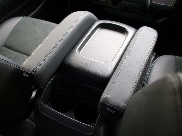 ハイエースバン スーパーGL ダークプライムII オフロード 新品タイヤ 新品アルミホイール BIG-Xパーフェクトフィット ETC2.0 ドラレコ有 フロアマット ルーフスピーカー アームレスト フロントスポイラー LEDテールランプ ベッドキット(35枚目)