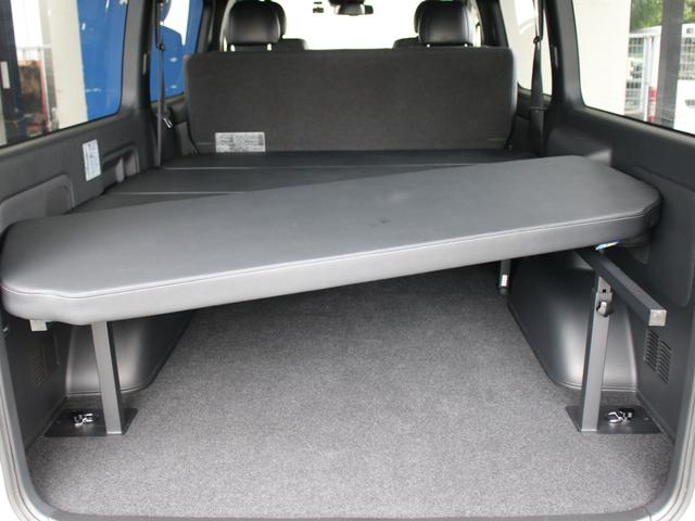 ハイエースバン スーパーGL ダークプライムII オフロード 新品タイヤ 新品アルミホイール BIG-Xパーフェクトフィット ETC2.0 ドラレコ有 フロアマット ルーフスピーカー アームレスト フロントスポイラー LEDテールランプ ベッドキット(38枚目)