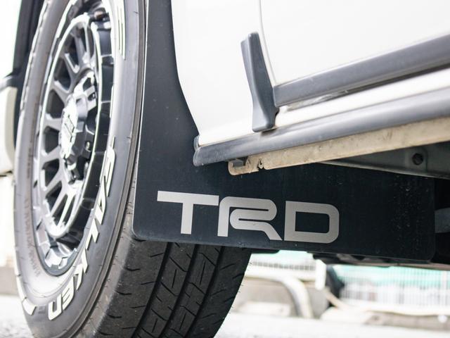 ハイエースバン スーパーGL ダークプライムII ロングボディ 二段ベッド パナソニックナビ パイオニアフリップダウンモニター 社外デジタルインナーミラー TRD オフロードバンパー マッドフラップ ETC アルミホイール 強化スタビライザー サテライトスピーカー(31枚目)