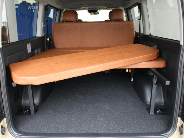 ハイエースバン ロングスーパーGL 丸目 BIG-Xナビ ETC2.0 パノラミックビューモニター エアバック アースカラー ベージュ フロントスポイラー アルミホイール LEDテール シートカバー全席 ベッドキット オーバーフェンダー(33枚目)