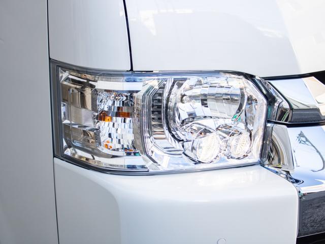 ハイエースワゴン ＧＬ　ＢＩＧ－Ｘナビ　ＥＴＣ２．０　フリップダウン　ルースピ　ローダウン　フロントスポイラー　オバフェン　アヴェスト　ウィンカーミラー　インパネ　シートカバー　エアバック　フローリング　ベッドキット　ＬＥＤ（26枚目）