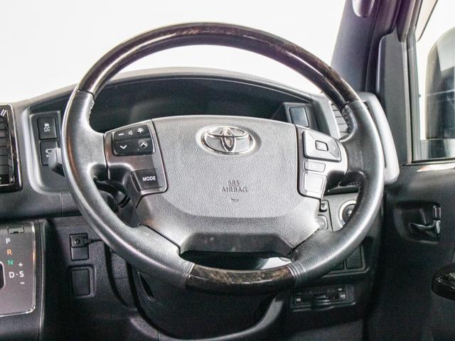 ハイエースバン スーパーGL ダークプライムII ガンメタリック カロッツェリアナビ ETC2.0付 バックカメラ 前後ドラレコ アルミホイール ヨコハマパラダ スポイラー オバフェン LEDテール ローダウン ストスパ ハイマウント ベッドキット付(36枚目)