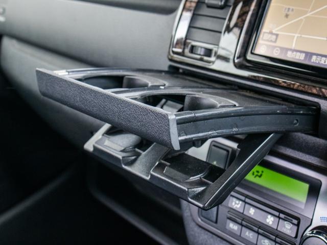 ハイエースバン スーパーGL ダークプライムII ガンメタリック カロッツェリアナビ ETC2.0付 バックカメラ 前後ドラレコ アルミホイール ヨコハマパラダ スポイラー オバフェン LEDテール ローダウン ストスパ ハイマウント ベッドキット付(40枚目)