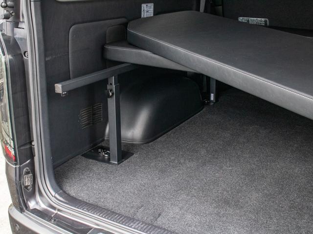 ハイエースバン スーパーGL ダークプライムII ガンメタリック カロッツェリアナビ ETC2.0付 バックカメラ 前後ドラレコ アルミホイール ヨコハマパラダ スポイラー オバフェン LEDテール ローダウン ストスパ ハイマウント ベッドキット付(76枚目)