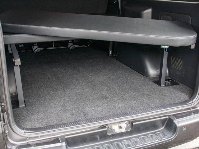 ハイエースバン スーパーGL ダークプライムII ガンメタリック カロッツェリアナビ ETC2.0付 バックカメラ 前後ドラレコ アルミホイール ヨコハマパラダ スポイラー オバフェン LEDテール ローダウン ストスパ ハイマウント ベッドキット付(77枚目)