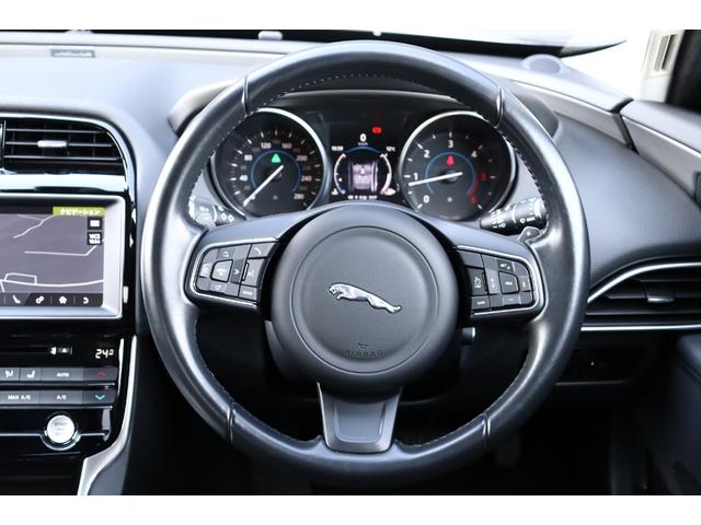 ＸＥ ＸＥ　プレステージ　中期型　黒革　シートヒーター　衝突軽減Ｂ　ＡＣＣ　ＬＤＷ　ＢＳＭ　リバーストラックタンチ　Ｂカメラ　コーナーセンサー　ＭＥＲＩＤＩＡＮ　パワートランク　純正ナビ　１２セグ　ＢＴ　ＤＶＤ　前後ドラレコ（7枚目）