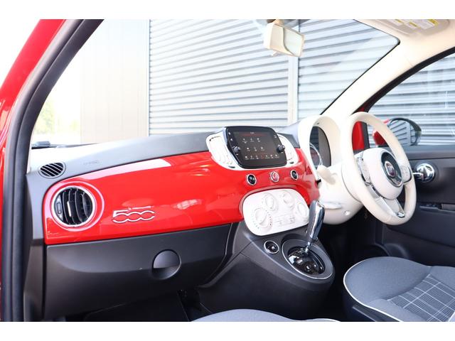 ５００ １．２　ポップ　１オーナー　Ｕ－ＣＯＮＮＥＣＴディスプレイ　ＣａｒＰｌａｙ　ＢＴ　ＵＳＢ　純正１４インチＡＷ　アイドリングストップ（10枚目）