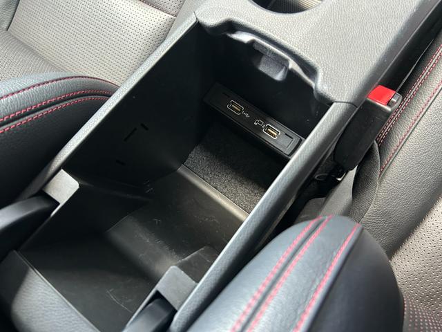 Aクラス A180 スポーツ 後期 AMGレザーエクスクルーシブPKG パノラミックSR harman/kardon 本革 Sヒーター M付PWシートアンビエントライト RSP ACC LKA BSA Bカメラ LED ナビ TV(45枚目)