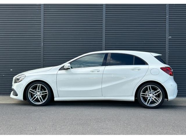 Aクラス A180 スポーツ 後期 AMGレザーエクスクルーシブPKG パノラミックSR harman/kardon 本革 Sヒーター M付PWシートアンビエントライト RSP ACC LKA BSA Bカメラ LED ナビ TV(62枚目)