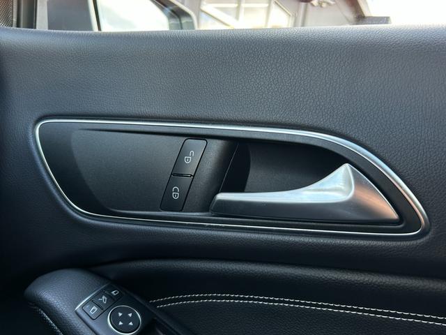 ＣＬＡクラス シューティングブレーク ＣＬＡ１８０　シューティングブレーク　ＡＭＧスタイル　後期型　ＲＳＰ　ＡＣＣ　ＬＫＡ　ＢＳＡ　Ｂカメラ　パークトロニック　キーレスゴー　半革　シートヒーター　ナビ　ＴＶ　ＢＴ　ＵＳＢ　ＤＶＤ　パワーテールゲート　ＬＥＤヘッドライト　ＥＴＣ２．０　禁煙車（23枚目）