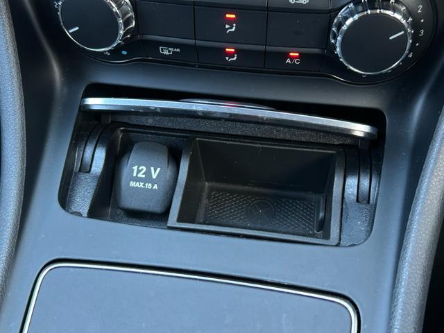 ＣＬＡクラス シューティングブレーク ＣＬＡ１８０　シューティングブレーク　ＡＭＧスタイル　後期型　ＲＳＰ　ＡＣＣ　ＬＫＡ　ＢＳＡ　Ｂカメラ　パークトロニック　キーレスゴー　半革　シートヒーター　ナビ　ＴＶ　ＢＴ　ＵＳＢ　ＤＶＤ　パワーテールゲート　ＬＥＤヘッドライト　ＥＴＣ２．０　禁煙車（37枚目）