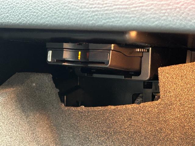 CLAクラス シューティングブレーク CLA180 シューティングブレーク AMGスタイル 後期型 AMGプレミアムPKG パノラミックSR 半革 Sヒーター M付PWシート PWテールゲート RSP ACC LKA BSA Bカメラ アンビエントライト ナビ TV BT ETC ドラレコ(54枚目)