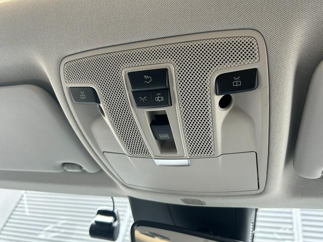 CLAクラス シューティングブレーク CLA180 シューティングブレーク AMGスタイル 後期型 AMGプレミアムPKG パノラミックSR 半革 Sヒーター M付PWシート PWテールゲート RSP ACC LKA BSA Bカメラ アンビエントライト ナビ TV BT ETC ドラレコ(57枚目)