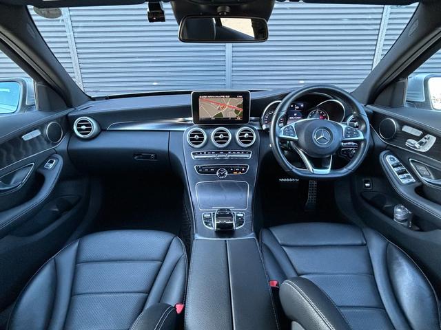Cクラスステーションワゴン C180 ステーションワゴン スポーツ ワンオーナー RSP ACC LKA BSA Bカメラ パークトロニック HUD 黒革 Sヒーター PWシート PWテールゲート ナビ TV BT USB DVD LEDヘッドライト ETC 禁煙車(4枚目)