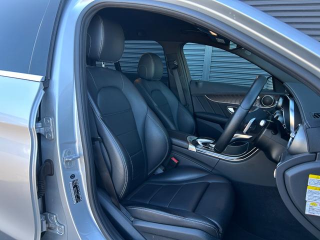Cクラスステーションワゴン C180 ステーションワゴン スポーツ ワンオーナー RSP ACC LKA BSA Bカメラ パークトロニック HUD 黒革 Sヒーター PWシート PWテールゲート ナビ TV BT USB DVD LEDヘッドライト ETC 禁煙車(8枚目)