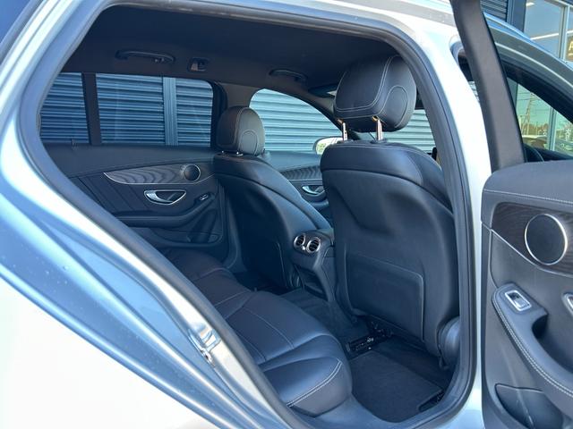 Cクラスステーションワゴン C180 ステーションワゴン スポーツ ワンオーナー RSP ACC LKA BSA Bカメラ パークトロニック HUD 黒革 Sヒーター PWシート PWテールゲート ナビ TV BT USB DVD LEDヘッドライト ETC 禁煙車(9枚目)