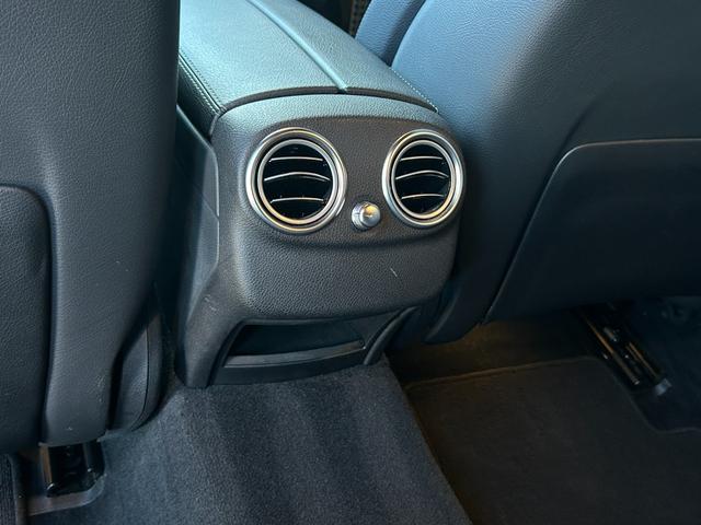 Cクラスステーションワゴン C180 ステーションワゴン スポーツ ワンオーナー RSP ACC LKA BSA Bカメラ パークトロニック HUD 黒革 Sヒーター PWシート PWテールゲート ナビ TV BT USB DVD LEDヘッドライト ETC 禁煙車(15枚目)