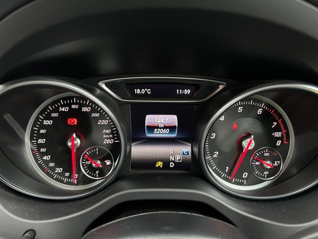 GLAクラス GLA180 後期型 RSP 衝突軽減B ACC LKA BSM ナビ TV Bカメラ BT USB 半革 シートヒーター パドルシフト ETC パドルシフト 電動リアゲート LED 純正17inAW ドラレコ(26枚目)