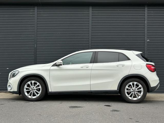 GLAクラス GLA180 後期型 RSP 衝突軽減B ACC LKA BSM ナビ TV Bカメラ BT USB 半革 シートヒーター パドルシフト ETC パドルシフト 電動リアゲート LED 純正17inAW ドラレコ(59枚目)