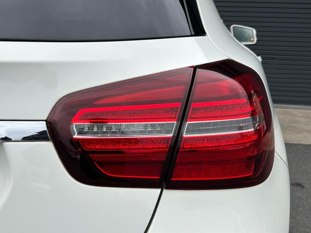 GLAクラス GLA180 後期型 RSP 衝突軽減B ACC LKA BSM ナビ TV Bカメラ BT USB 半革 シートヒーター パドルシフト ETC パドルシフト 電動リアゲート LED 純正17inAW ドラレコ(71枚目)