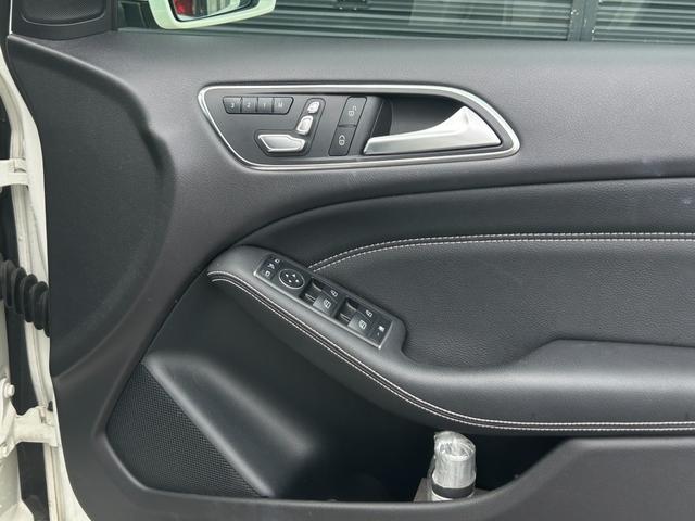 Ｂクラス Ｂ１８０　後期型　ワンオーナー　ベーシックＰＫＧ　ＲＳＰ　ＡＣＣ　ＬＫＡ　ＢＳＡ　Ｂカメラ　パークトロニック　半革　シートヒーター　ＰＷシート　キーレスゴー　ＬＥＤ　ナビ　ＴＶ　ＣａｒＰｌａｙ　ＤＶＤ　ＥＴＣ（22枚目）