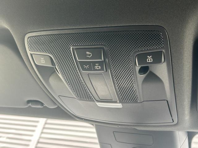 Ｂクラス Ｂ１８０　後期型　ワンオーナー　ベーシックＰＫＧ　ＲＳＰ　ＡＣＣ　ＬＫＡ　ＢＳＡ　Ｂカメラ　パークトロニック　半革　シートヒーター　ＰＷシート　キーレスゴー　ＬＥＤ　ナビ　ＴＶ　ＣａｒＰｌａｙ　ＤＶＤ　ＥＴＣ（53枚目）