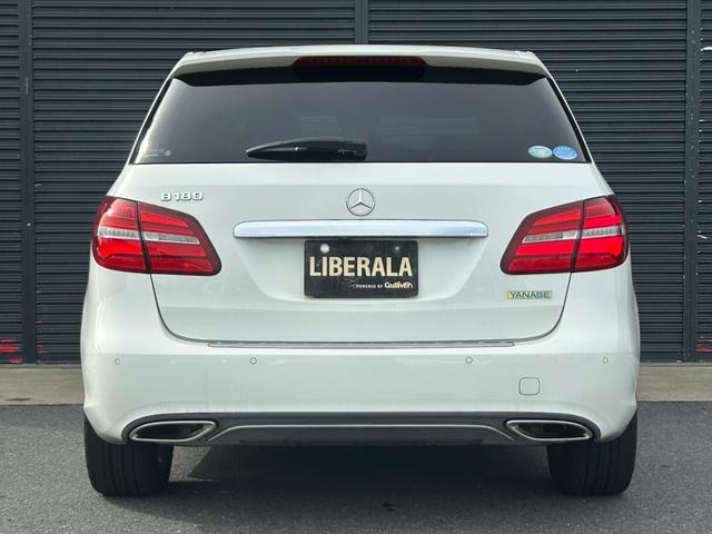 Ｂクラス Ｂ１８０　後期型　ワンオーナー　ベーシックＰＫＧ　ＲＳＰ　ＡＣＣ　ＬＫＡ　ＢＳＡ　Ｂカメラ　パークトロニック　半革　シートヒーター　ＰＷシート　キーレスゴー　ＬＥＤ　ナビ　ＴＶ　ＣａｒＰｌａｙ　ＤＶＤ　ＥＴＣ（60枚目）