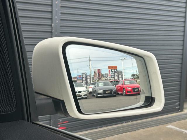 Ｂクラス Ｂ１８０　後期型　ワンオーナー　ベーシックＰＫＧ　ＲＳＰ　ＡＣＣ　ＬＫＡ　ＢＳＡ　Ｂカメラ　パークトロニック　半革　シートヒーター　ＰＷシート　キーレスゴー　ＬＥＤ　ナビ　ＴＶ　ＣａｒＰｌａｙ　ＤＶＤ　ＥＴＣ（66枚目）