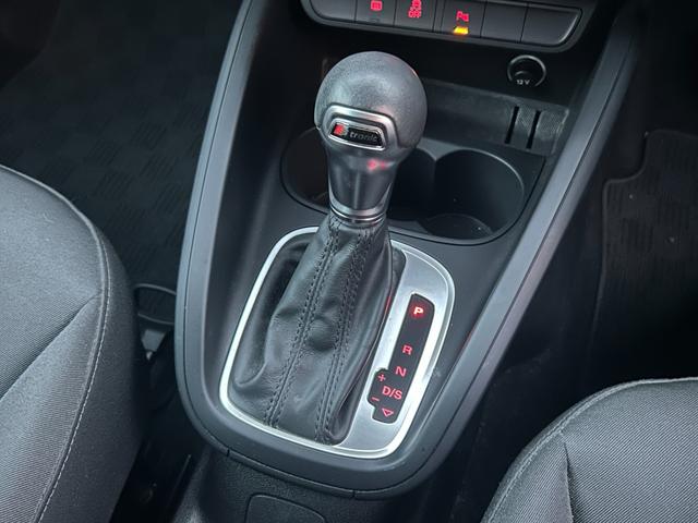 A1スポーツバック 1.0TFSI 後期型 ナビキセノンPKG ナビ 12セグ BT DVD CD アドバンストキー パーキングエイド キセノンヘッドライト オートライト オートエアコン ETC ドラレコ 純正15インチAW 禁煙車(40枚目)