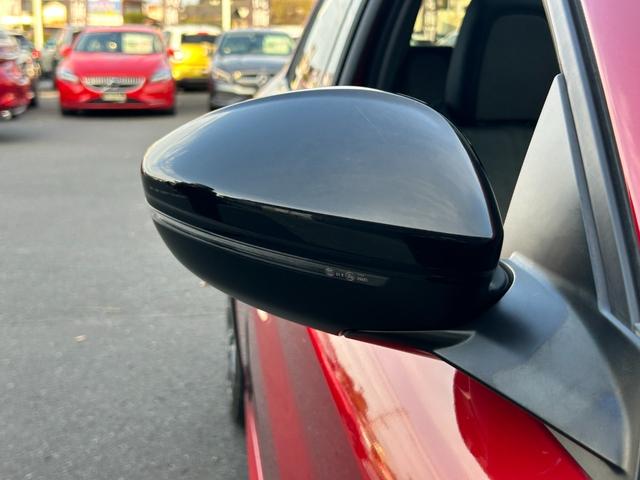 208 GTライン パノラミックガラスルーフ 衝突軽減B ACC LKA BSM Bカメラ パークディスタンス 半革 ディスプレイOD CarPlay BT USB LEDヘッドライト オートハイビーム ETC ドラレコ(64枚目)