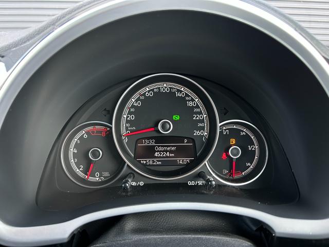 ザ・ビートル デザイン　後期型　純正ナビ　１２セグ　ＢＴ　ＤＶＤ　ＣＤ　バックカメラ　スマートエントリードライブ　ブラインドスポットモニター　クルーズコントロール　トランクスポイラー　パドルシフト　キセノン　禁煙車（19枚目）