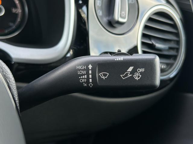 ザ・ビートル デザイン　後期型　純正ナビ　１２セグ　ＢＴ　ＤＶＤ　ＣＤ　バックカメラ　スマートエントリードライブ　ブラインドスポットモニター　クルーズコントロール　トランクスポイラー　パドルシフト　キセノン　禁煙車（42枚目）