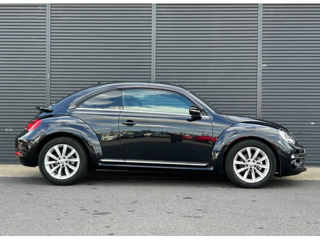 ザ・ビートル デザイン　後期型　純正ナビ　１２セグ　ＢＴ　ＤＶＤ　ＣＤ　バックカメラ　スマートエントリードライブ　ブラインドスポットモニター　クルーズコントロール　トランクスポイラー　パドルシフト　キセノン　禁煙車（54枚目）