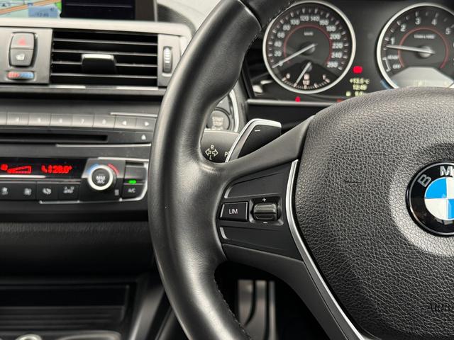 １シリーズ Ｍ１３５ｉ　純正ナビ　ＢＴ　ＵＳＢ　ＤＶＤ　ＣＤ　バックカメラ　ＰＤＣ　コンフォートアクセス　ＬＥＤヘッドライト　オートライト　パワーシート　純正１８インチアルミホイール　ＥＴＣ２．０　オートエアコン　禁煙車（41枚目）